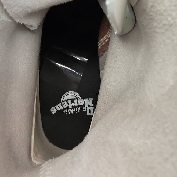 Dr. Martens Jadon White Leather Platform Boots Womens US 9 / Mens 8 EU 41 - Picture 10 of 12